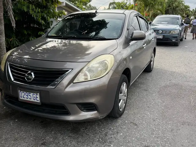 Nissan Latio
