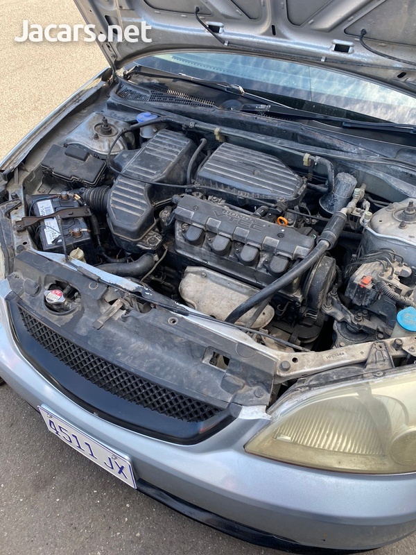 Honda Civic 1,5L 2001-4
