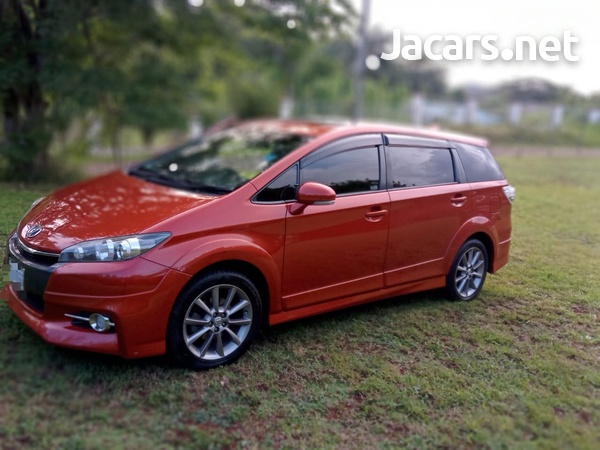 Toyota Wish 1,8L 2014-4