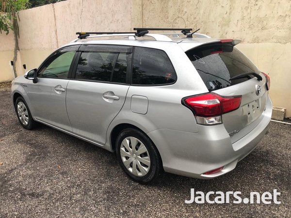 Toyota Fielder 1,5L 2017-2
