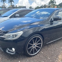 Toyota Mark X 2,5L 2013 Toyota Mark X 2,5L 2013