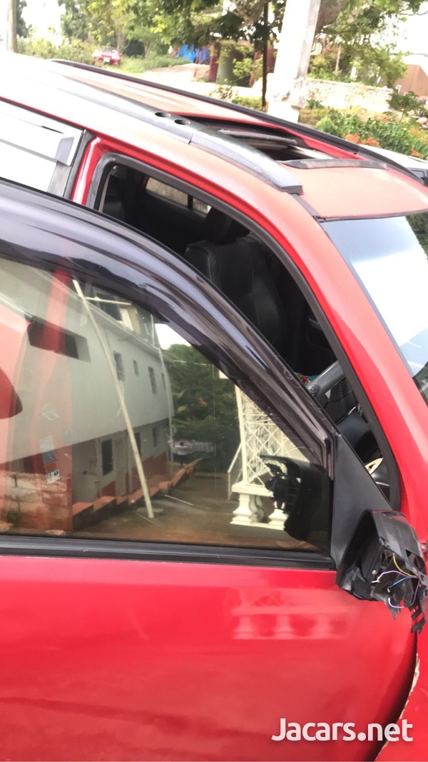 Suzuki Grand Vitara 2,0L 2007-1