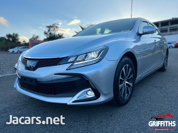 Toyota Mark X 2,5L 2017-2