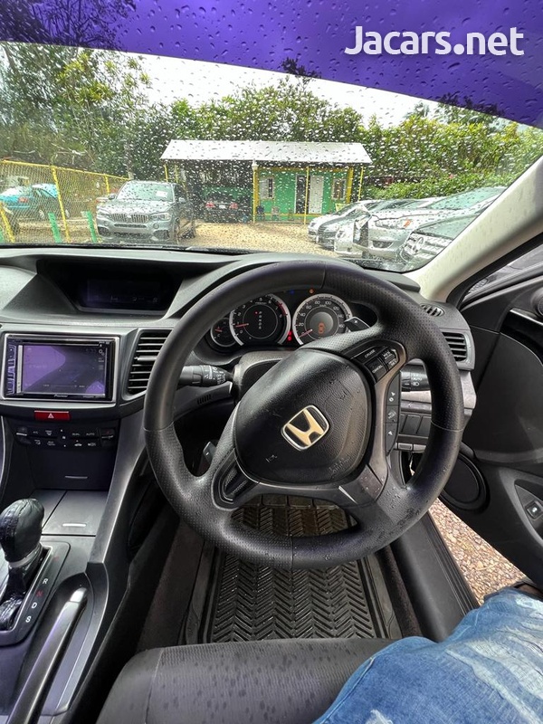 Honda Accord 2,0L 2011-9