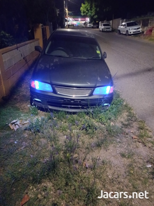 Nissan B14 1,5L 2000-5