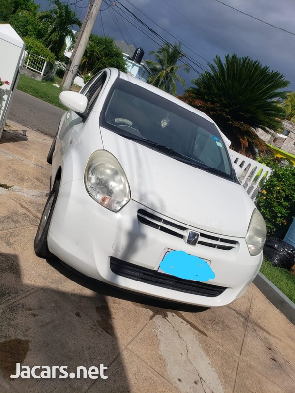 Toyota Passo 1,0L 2013-8