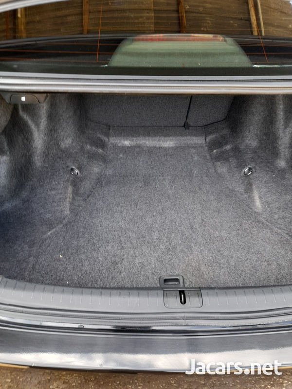 Honda Accord 2,0L 2012-11