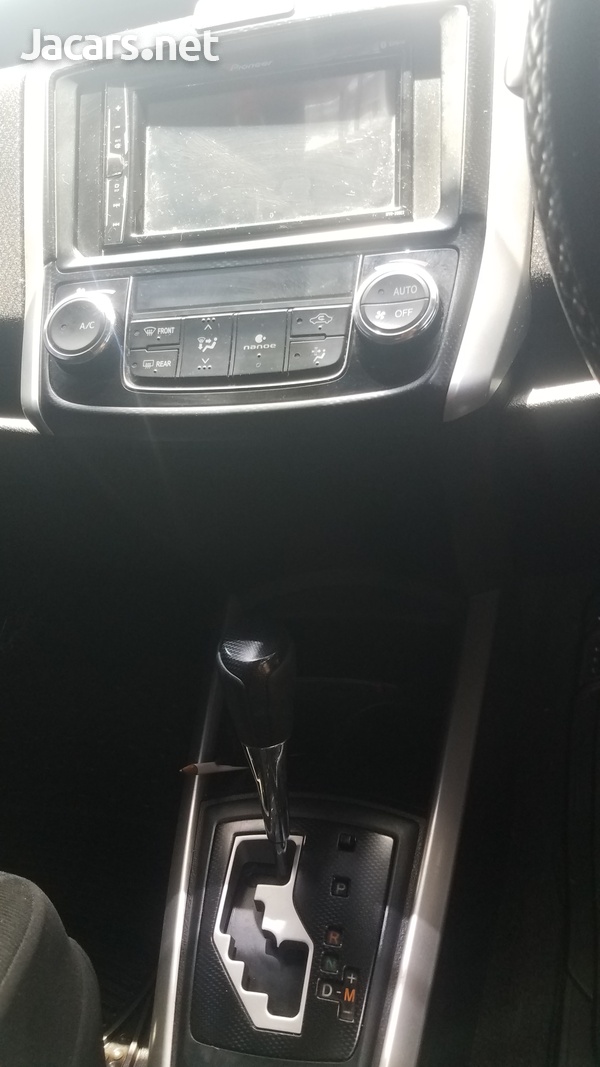 Toyota Fielder 1,8L 2013-15
