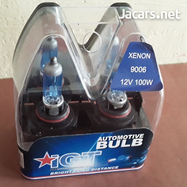 9006 SuperWhite Bulb
