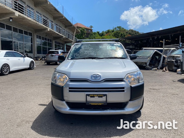 Toyota Probox 1,3L 2017-2