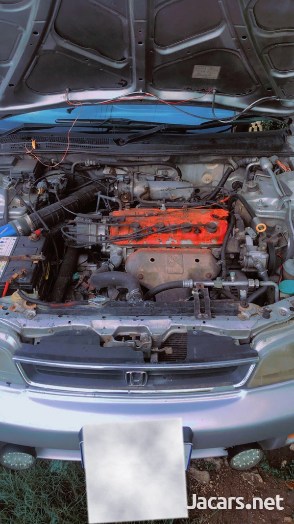 Honda Accord 2,2L 1996-6