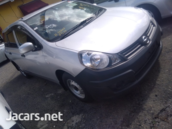 Nissan AD Wagon 1,5L 2016-3