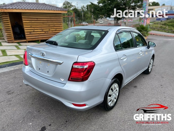 Toyota Axio 1,5L 2017-5