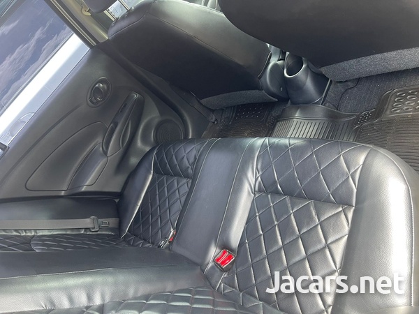 Nissan Latio 1,2L 2015-4