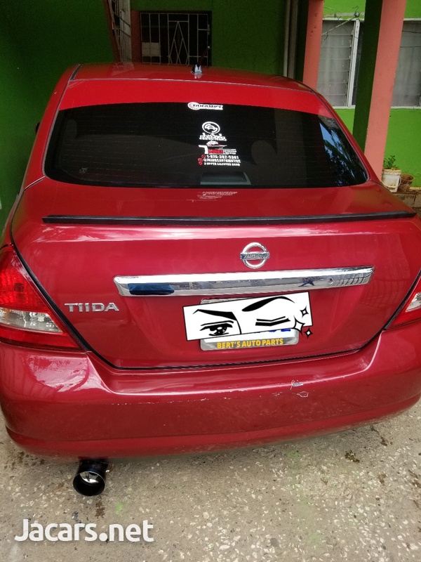 Nissan Tiida 1,6L 2011-3