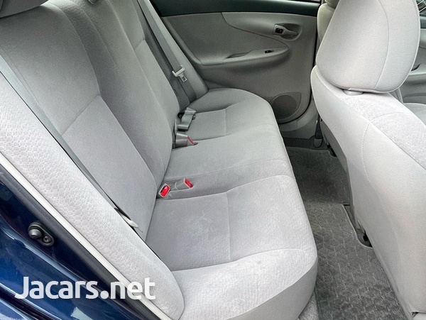 Toyota Axio 1,5L 2012-3