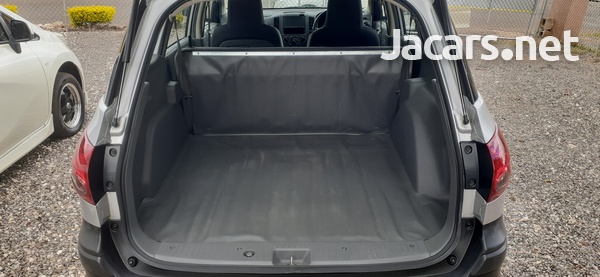 Nissan AD Wagon 1,5L 2016-7