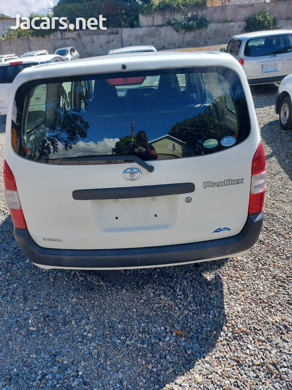 Toyota Probox 1,5L 2017-5