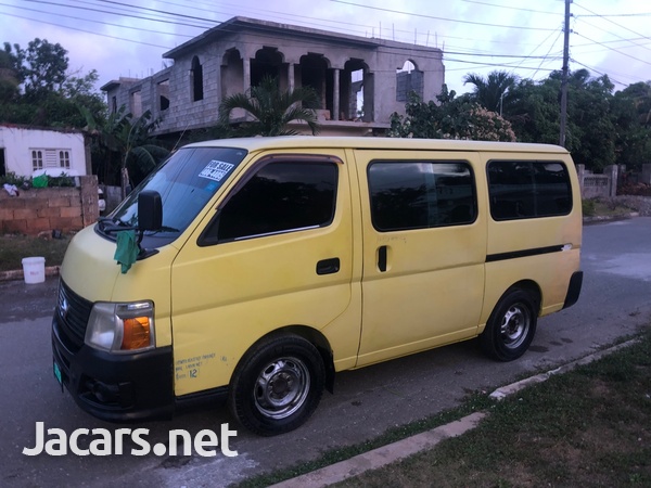 Nissan Caravan 2,5L 2008-5