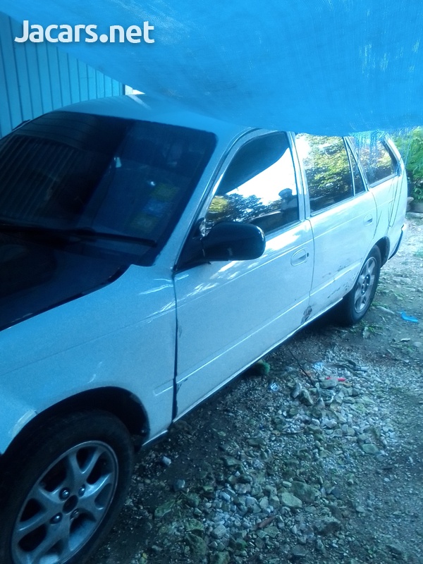 Toyota Corolla 2,0L 1999-3