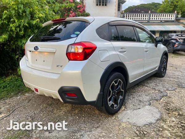 Subaru XV 2,0L 2013-8