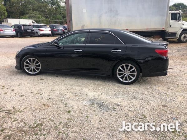 Toyota Mark X 2,5L 2012-7