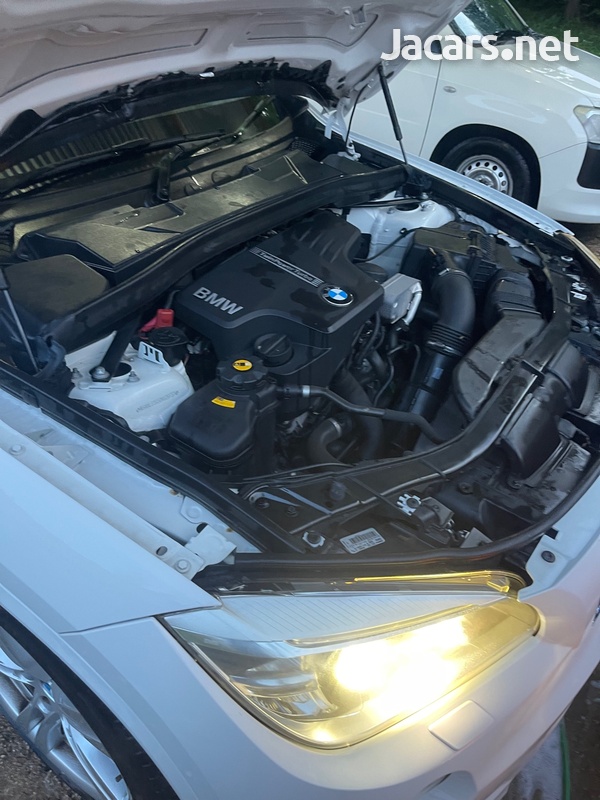 BMW X1 2,0L 2013-12