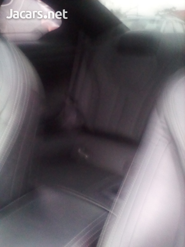 Infiniti QX60 2,0L 2017-4