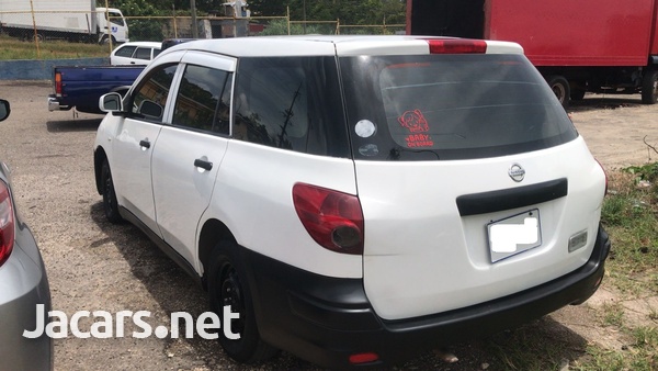Nissan AD Wagon 1,5L 2011-6