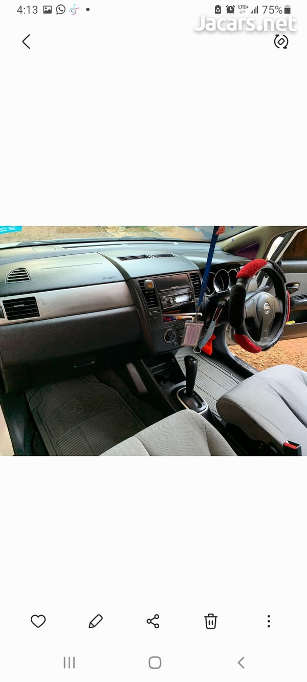 Nissan Tiida 1,5L 2007-5
