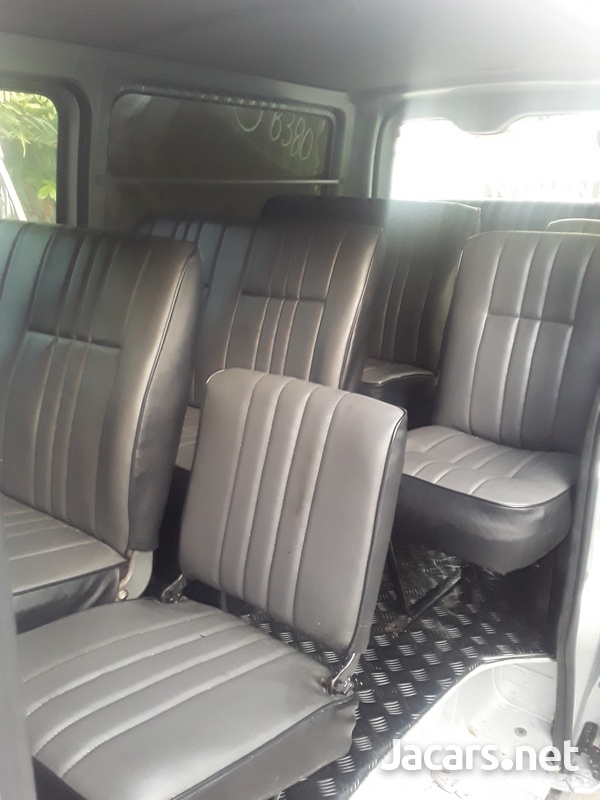 ORIGINAL BUS SEATS WITH FLIP SEATS.FOR HIACE AND NISSAN.876 3621268-1