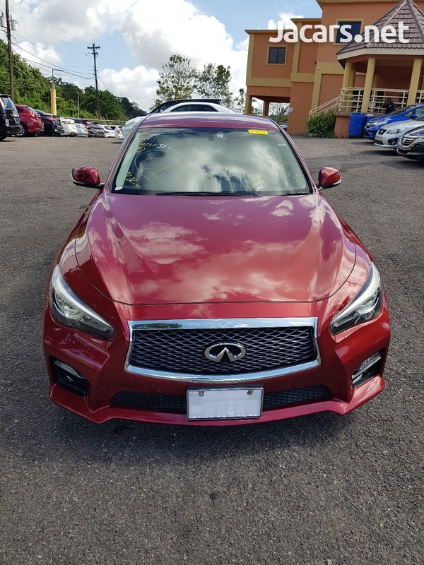 Nissan Skyline 3,5L 2015-1