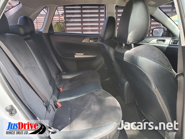 Subaru Impreza 1,5L 2010-8