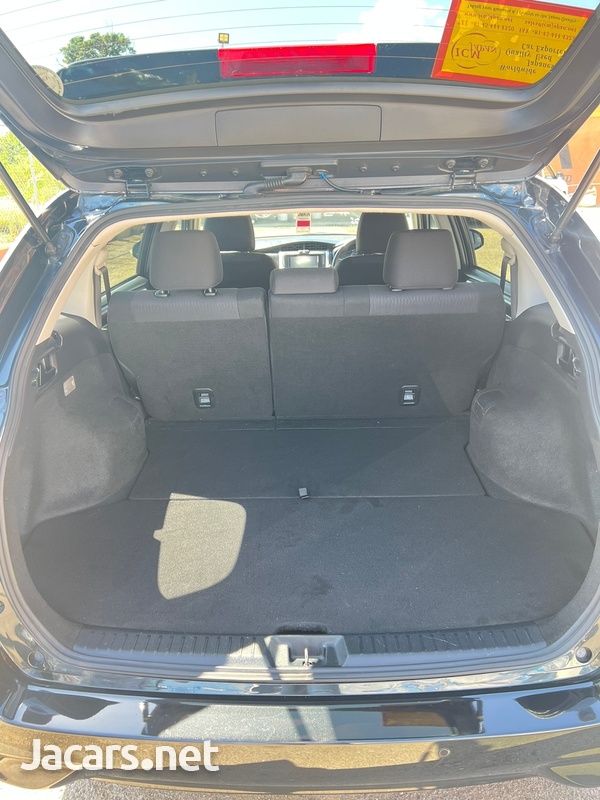 Toyota Fielder 1,5L 2018-8