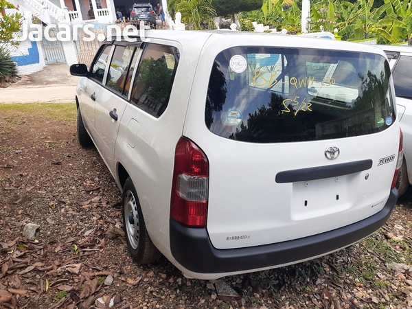 Toyota Succeed 1,5L 2016-1