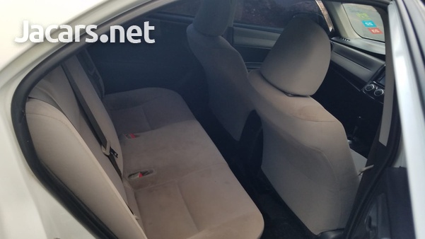 Toyota Axio 1,5L 2013-7