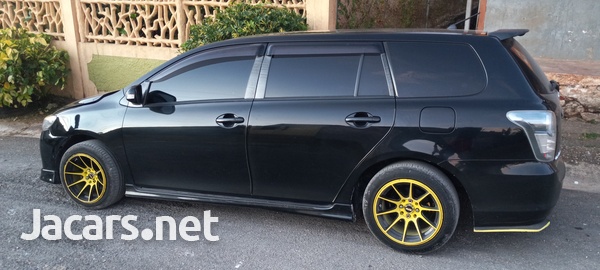 Toyota Fielder 2,0L 2010-8
