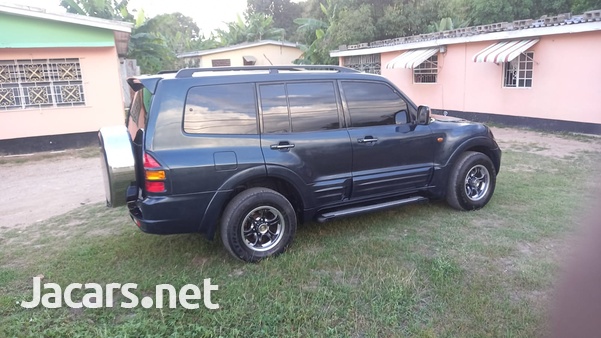 Mitsubishi Pajero 3,0L 2003-2