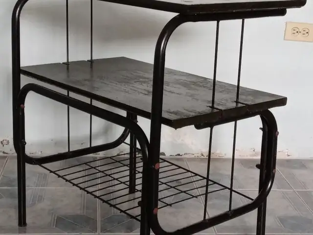 Metal and Wooden TV Stand, Saint Catherine