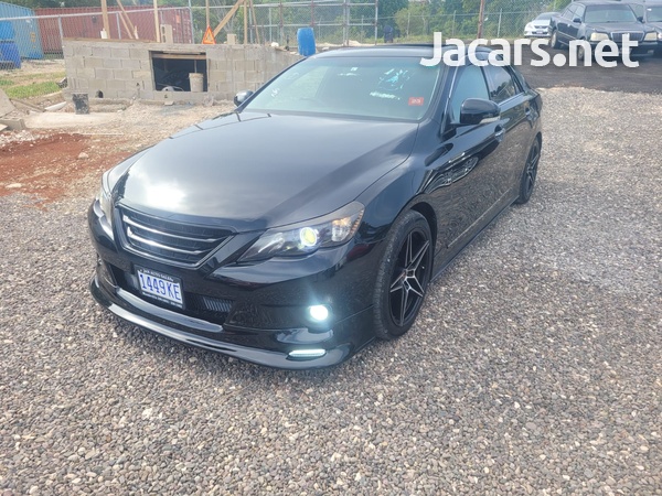 Toyota Mark X 2,5L 2012-7