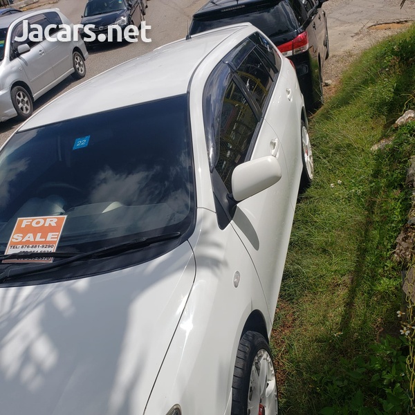 Toyota Fielder 1,5L 2012-3