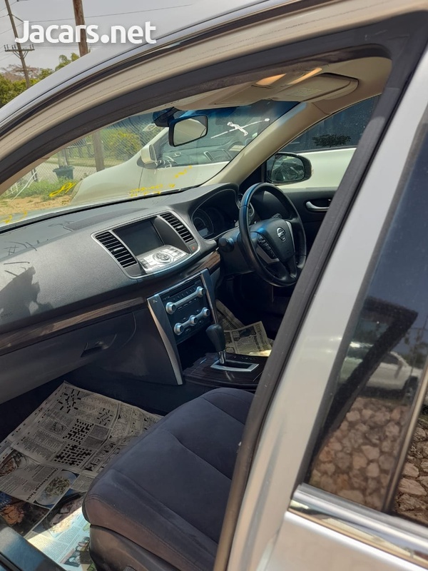 Nissan Teana 2,0L 2013-6