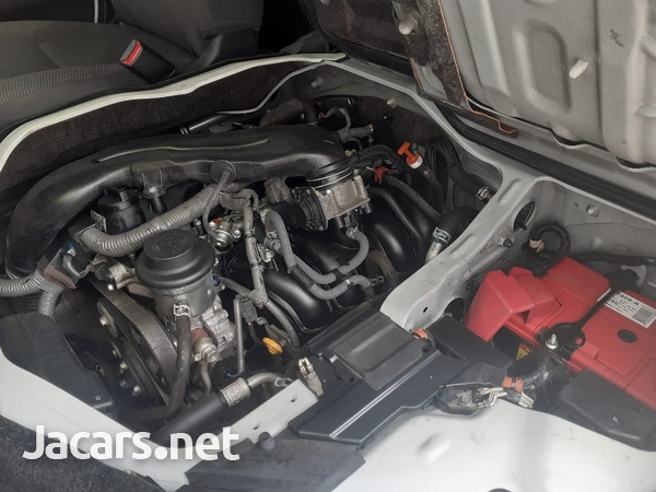 Toyota Hiace 2,0L 2014-16