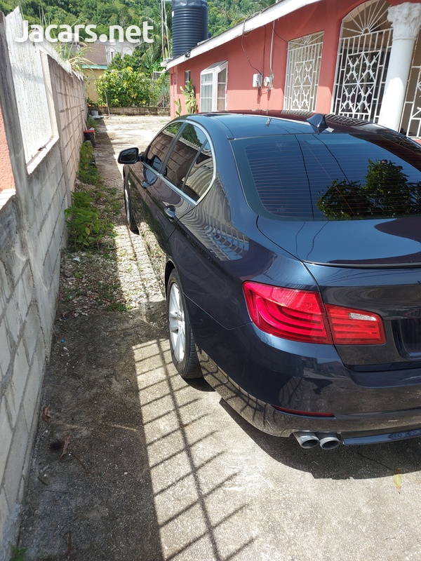 BMW 5-Series 2,0L 2012-9
