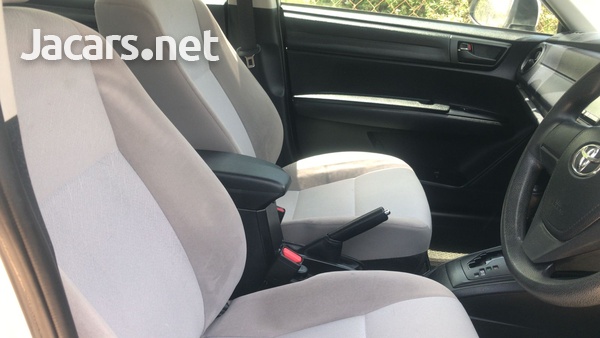 Toyota Axio 1,5L 2017-7