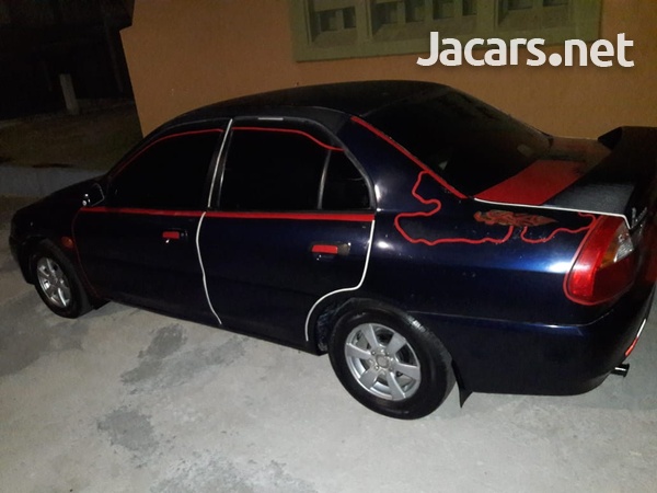 Mitsubishi Lancer 1,3L 1999-9