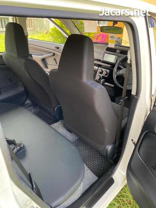 Toyota Succeed 1,5L 2016-5