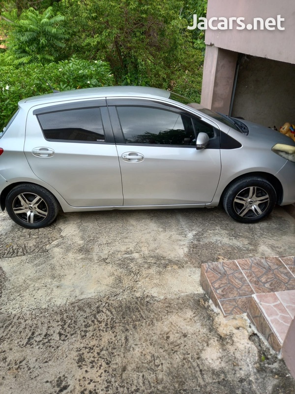 Toyota Vitz 1,3L 2012-2