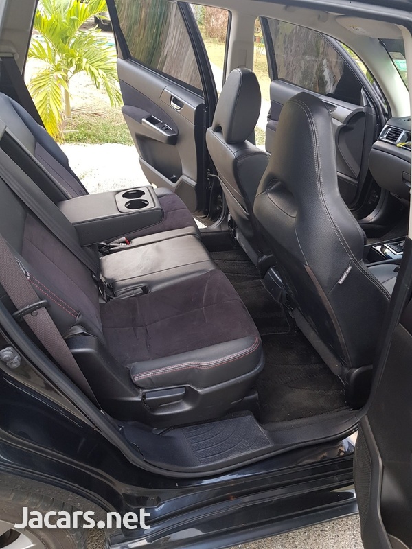 Subaru Exiga 2,0L 2013-10