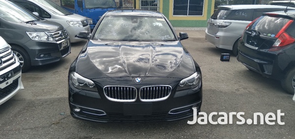 BMW 5-Series 2,3L 2016-1